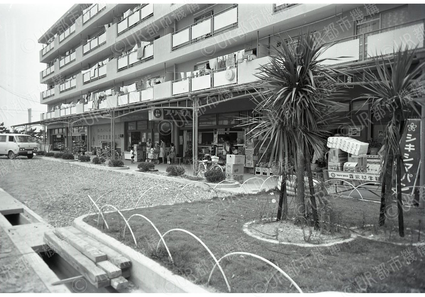 団地内商店街