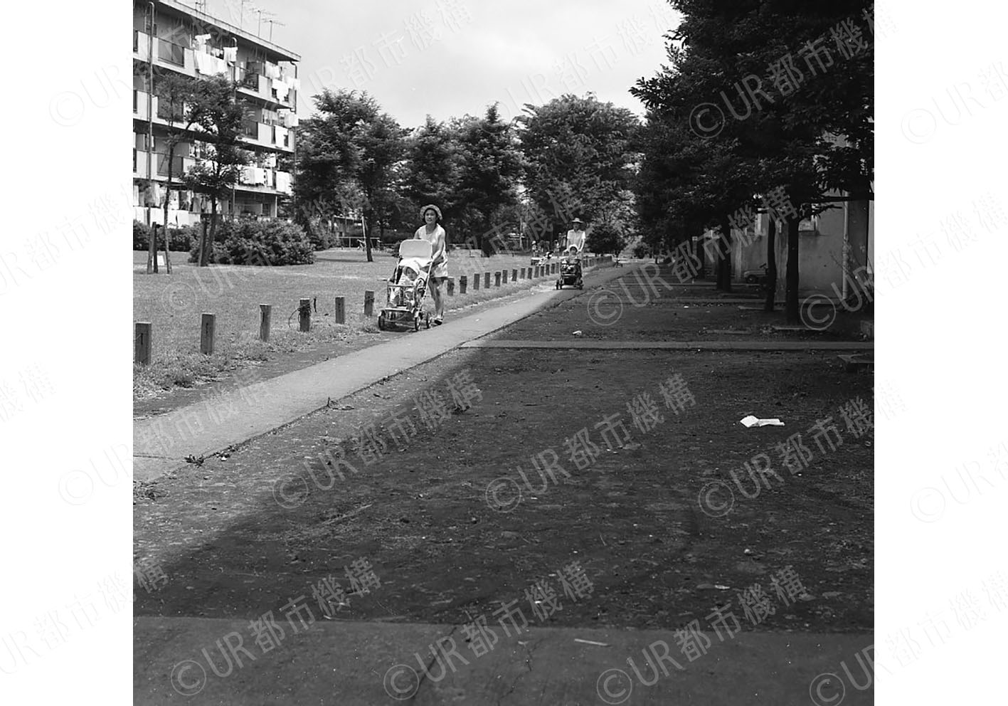 団地内通路