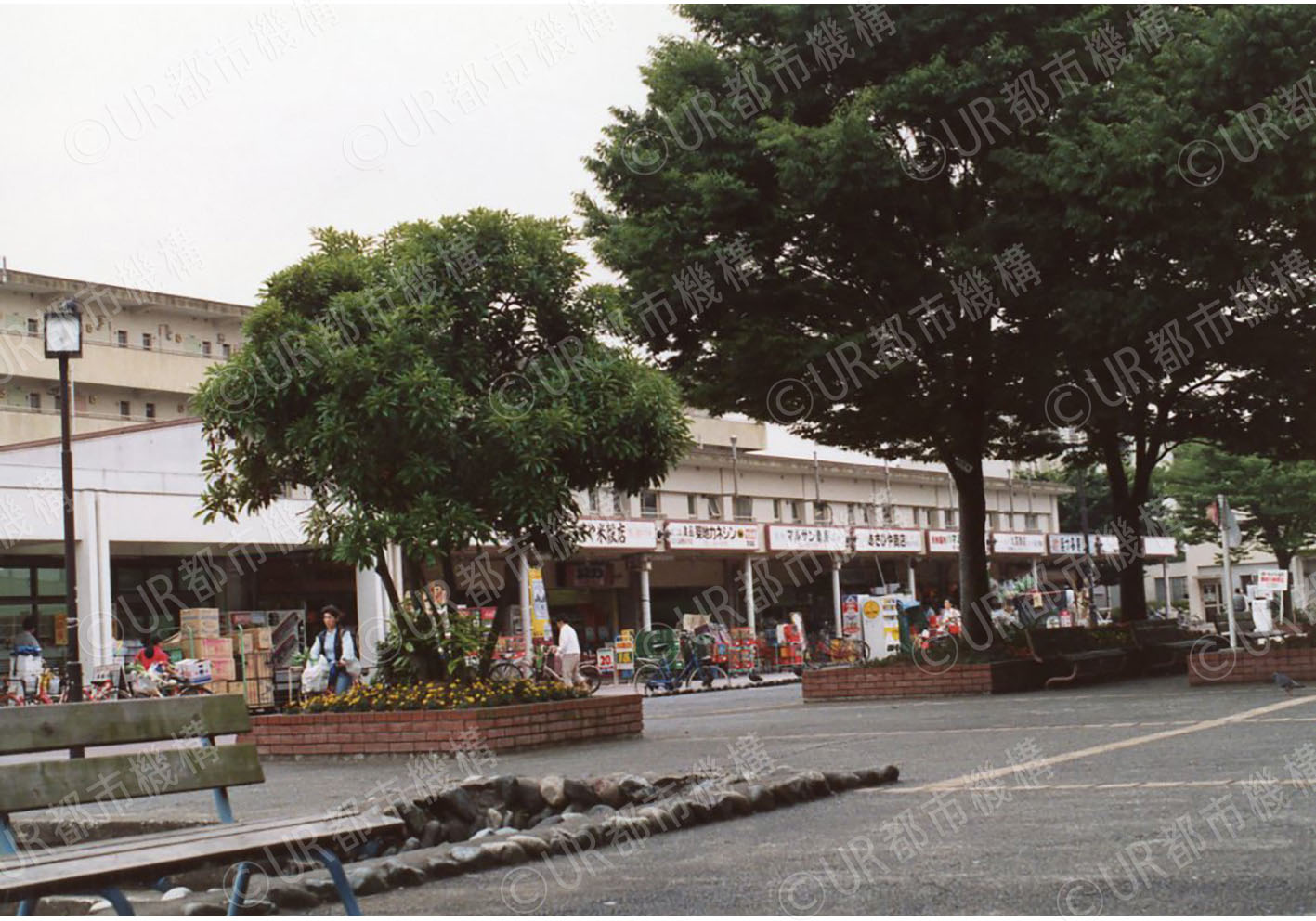 団地内商店街