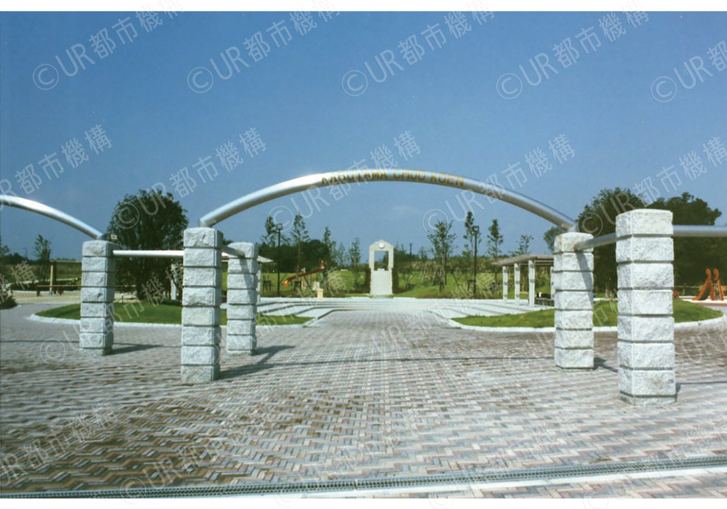 株山中央公園入口