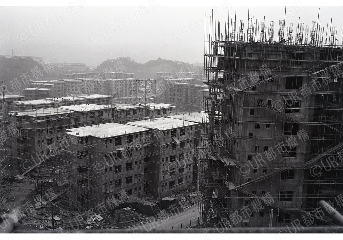 団地建設工事