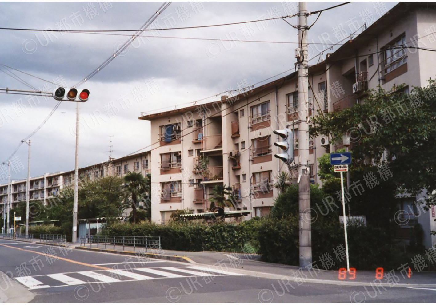団地外観
