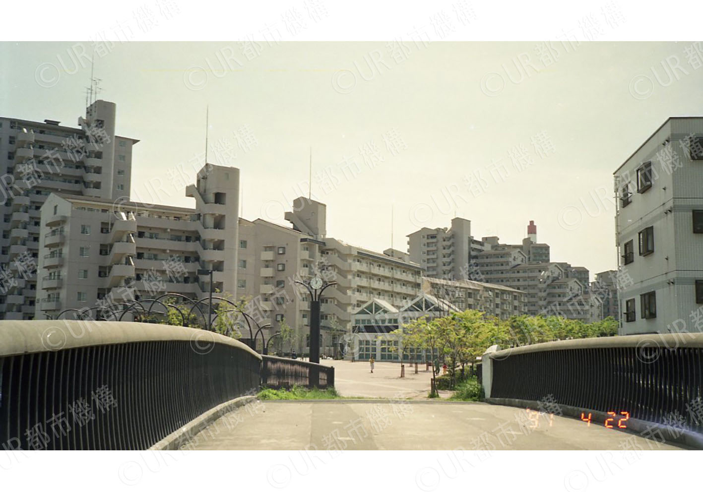 団地外観