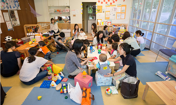 ＵＲ都市機構は団地と近隣住民の子育て支援にも積極的にかかわっている。