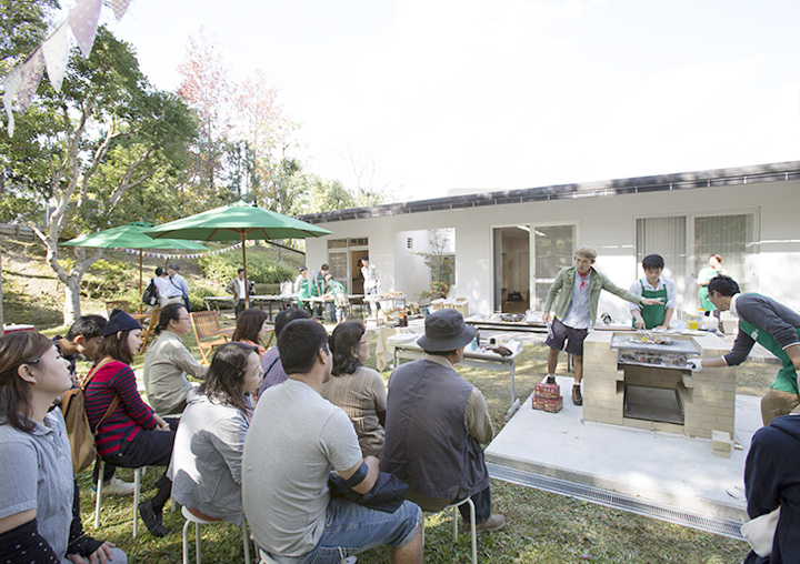 昨年10月26日のオープニングイベントには、BBQ芸人「たけだバーベキュー」さんが登場。