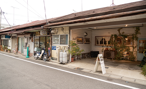 銀座通り近くの末広町通り