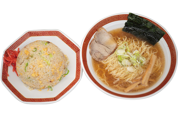 チャーハンとラーメンの写真