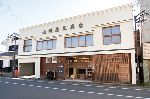 雰囲気のある建物の写真