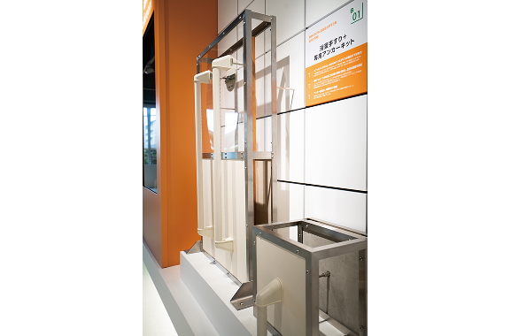 手すりを付ける専用器具の写真