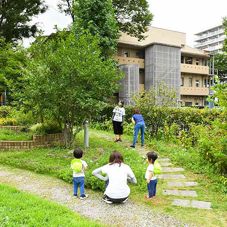 シェアハウス、貸し菜園、シニア世代に優しい住居。新しい取り組みいっぱいの「たまむすびテラス」って？イメージ画像