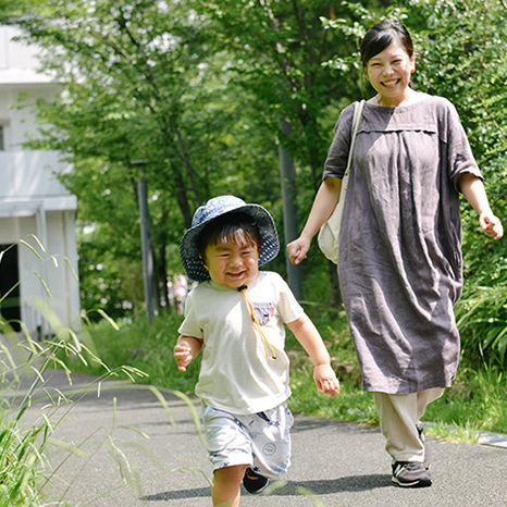 ［あたらしいくらしインタビュー］毎日緑を探検！充実した住環境で癒やされながら暮らすイメージ画像