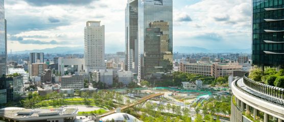 産学官が連携して取り組む、関西の都市再生をリードするまちづくり(うめきた地区)