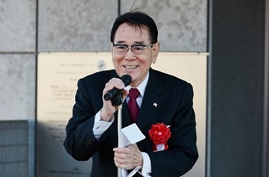 花川北区長があいさつをしている写真