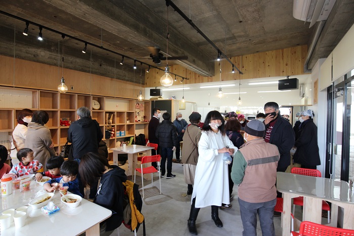 金剛団地にコミュニティー拠点 わっくcafe がオープンしました ｕｒ都市機構