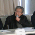 山野氏