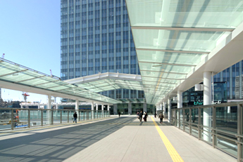 大崎駅（写真）