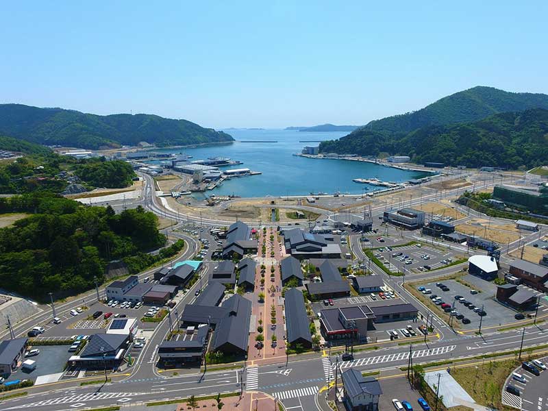 女川駅前シンボル空間