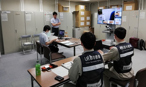 住家の被害認定業務に関する市町村向け説明会の様子