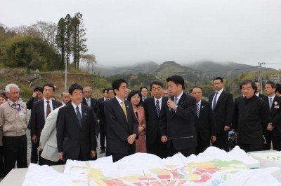写真:町長の説明