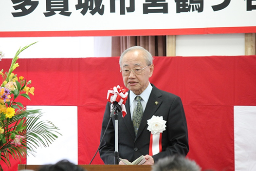 ご挨拶をされる菊地市長