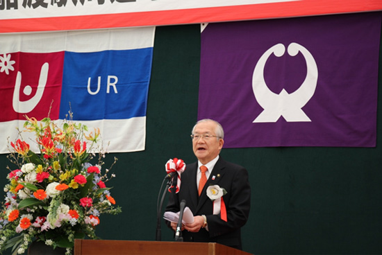 セレモニーであいさつされる戸田大船渡市長