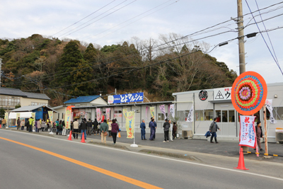 写真：商店街外観