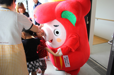 写真:おおふなトン