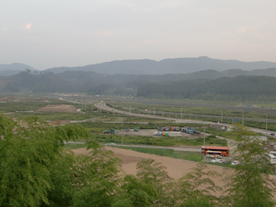 写真：高田一中から