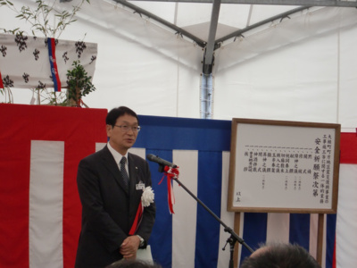 挨拶をされる碇川大槌町長