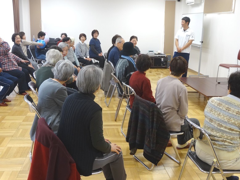 写真：平城第２－健康ヨガ体験会2